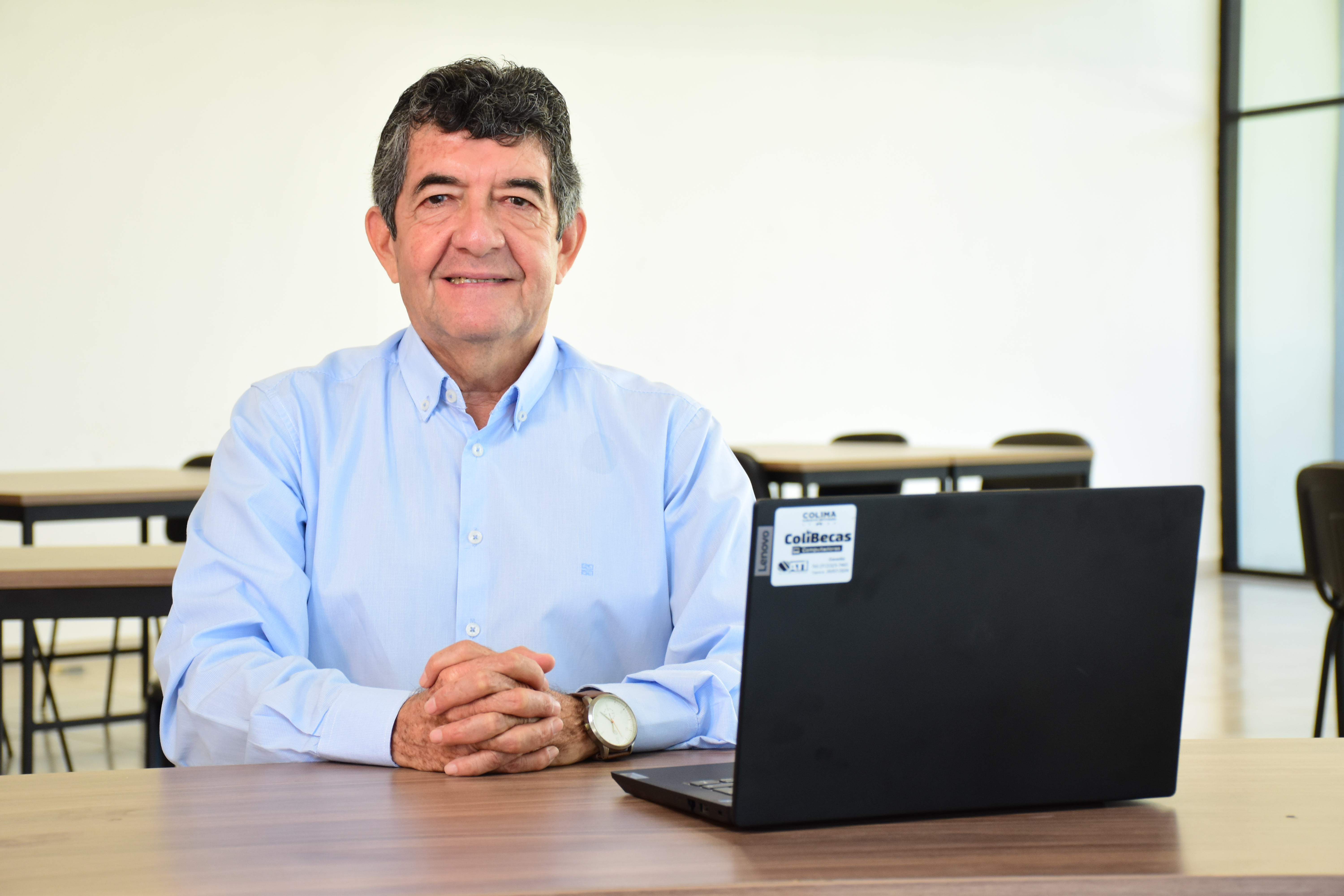 Colibecas Computadoras Maestros
